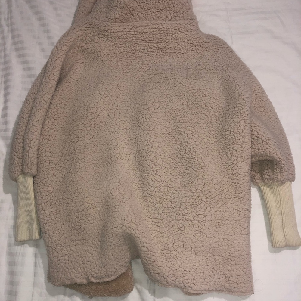 Shearling jacket - Picture 3 of 3